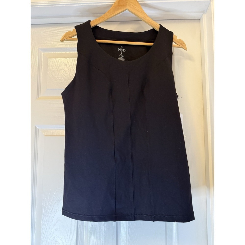 NYDJ Tank Top Women Large Black Sport Sleeveless Scoop Neck Seam Detail NEW